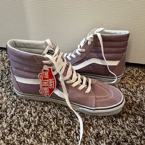 Brand new never worn high top vans size 9.5